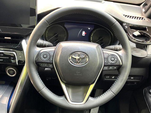 TOYOTA HARRIER 2WD 2021 Image 31