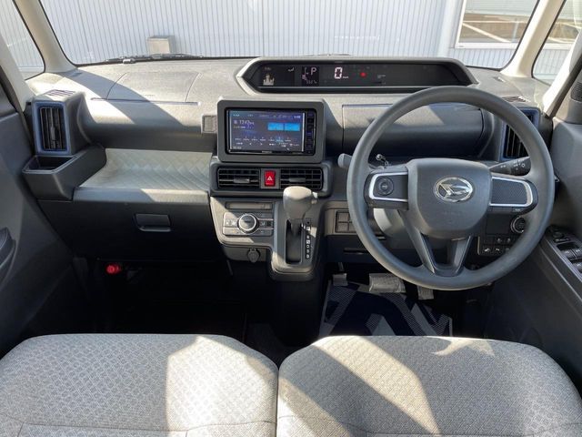 DAIHATSU TANTO 2022 Image 31