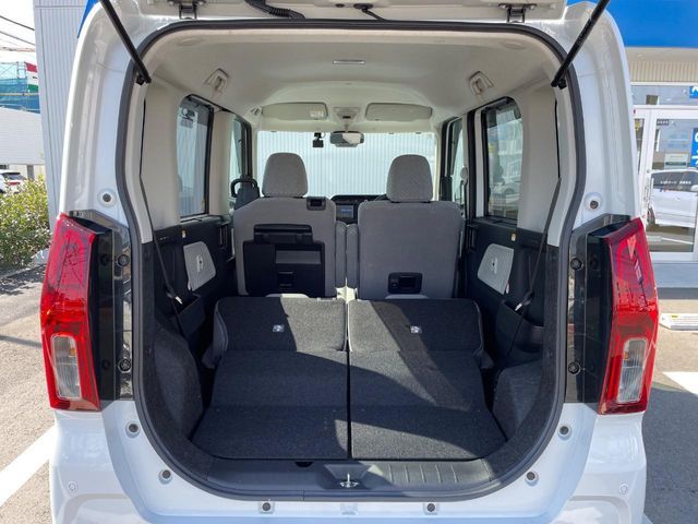 DAIHATSU TANTO 2022 Image 31