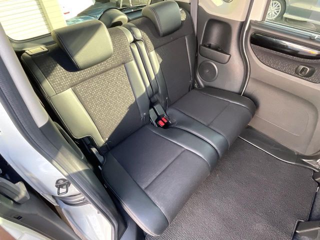 HONDA N BOX CUSTOM 2016 Image 31