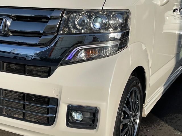 HONDA N BOX CUSTOM 2016 Image 31