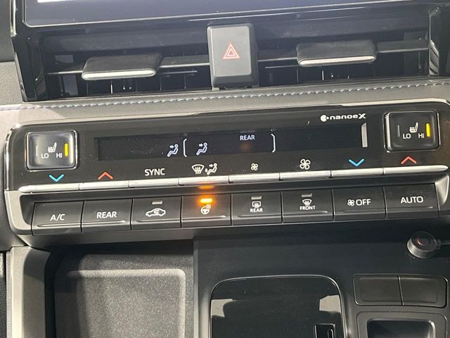 TOYOTA VOXY HYBRID 4WD 2025 Image 31