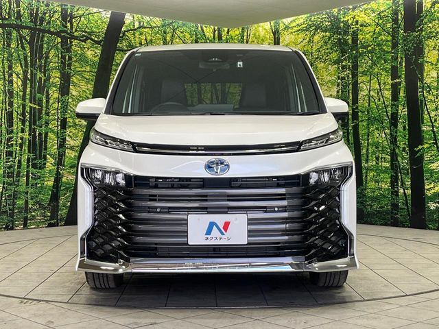 TOYOTA VOXY HYBRID 4WD 2025 Image 31