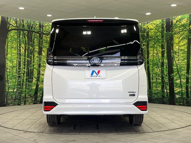 TOYOTA VOXY HYBRID 4WD 2025 Image 31