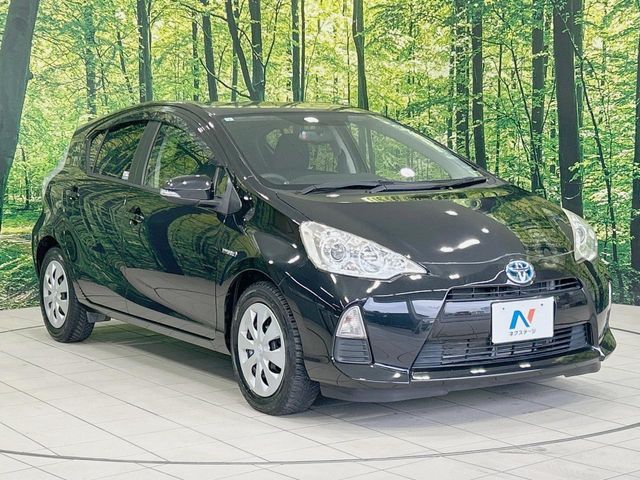 TOYOTA AQUA 2013 Image 31