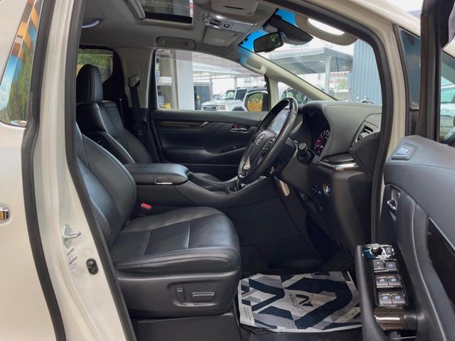 TOYOTA VELLFIRE 2019 Image 31