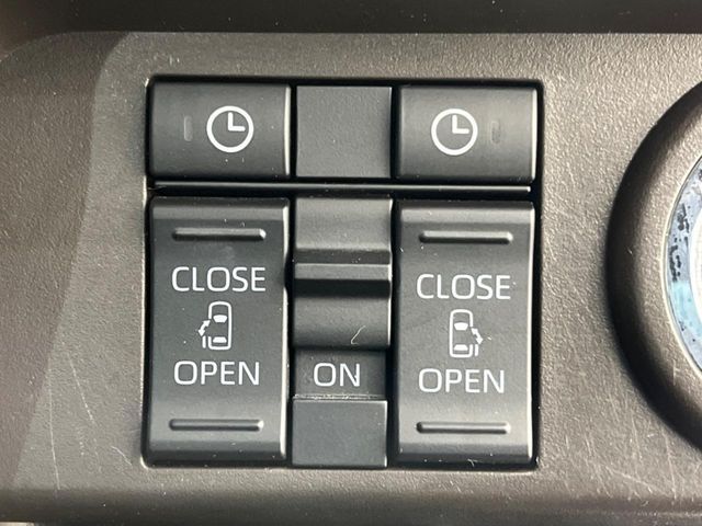 TOYOTA ROOMY 2021 Image 31