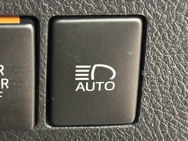 TOYOTA ALPHARD HYBRID 4WD 2015 Image 31