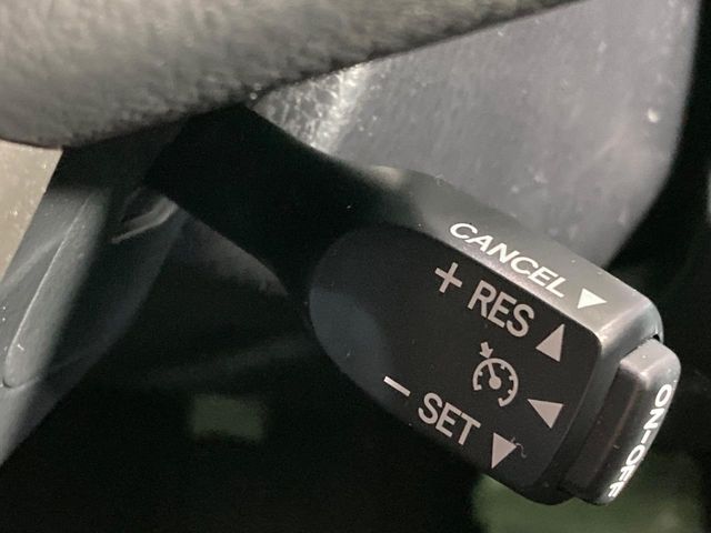 TOYOTA VOXY 2019 Image 31