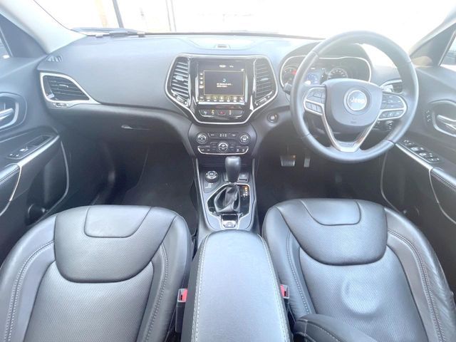 JEEP CHEROKEE 2019 Image 31