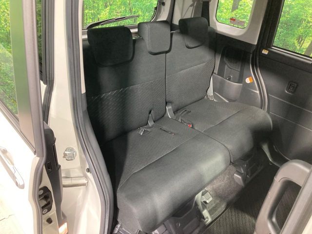 TOYOTA TANK 2017 Image 31