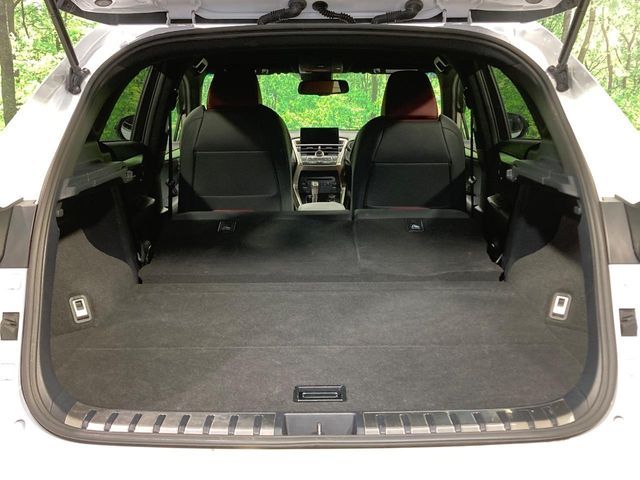 TOYOTA LEXUS NX200T 2017 Image 31