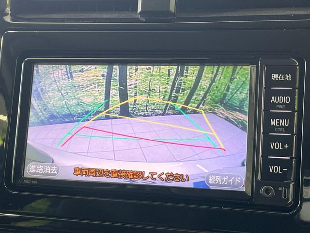 TOYOTA PRIUS 2018 Image 31