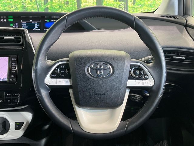 TOYOTA PRIUS 2018 Image 31
