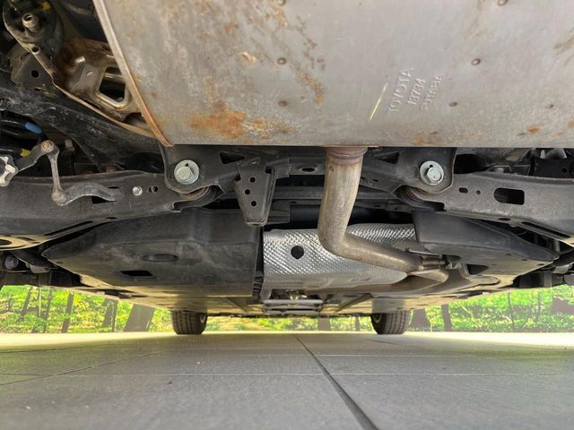 TOYOTA PRIUS 2018 Image 31