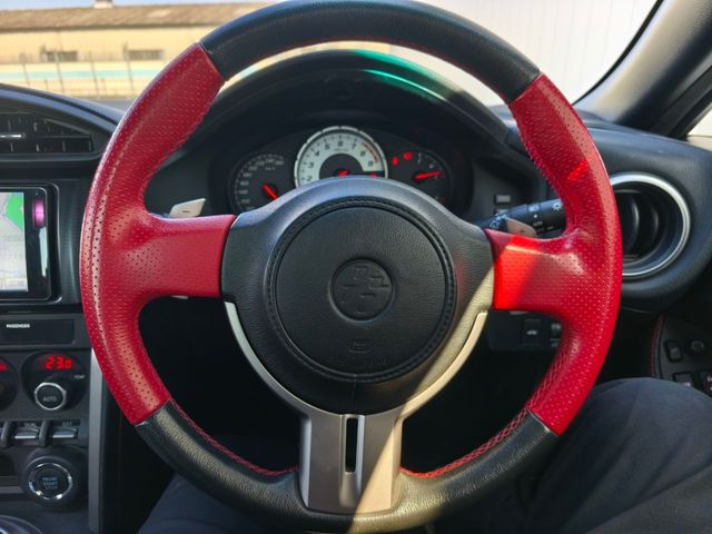 TOYOTA 86 2012 Image 31