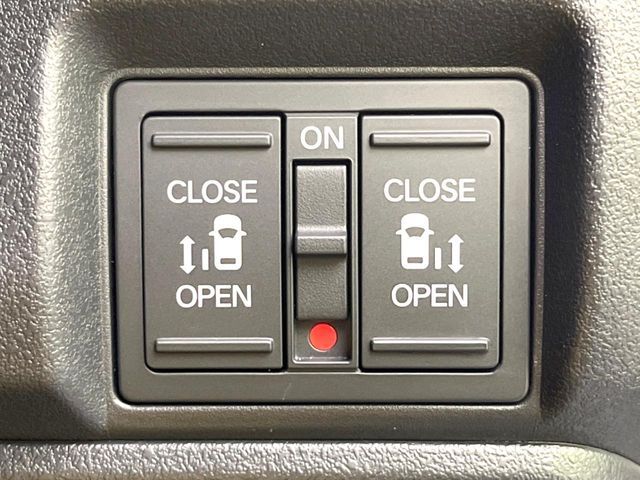 HONDA N BOX CUSTOM 2024 Image 31