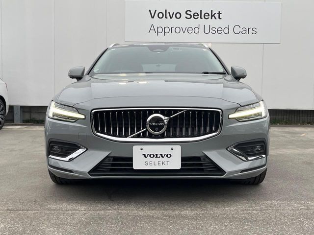 VOLVO V60 2024 Image 31