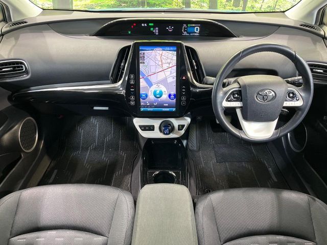 TOYOTA PRIUS PHV 2018 Image 31