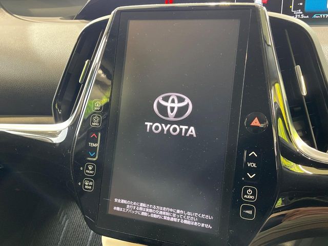 TOYOTA PRIUS PHV 2018 Image 31