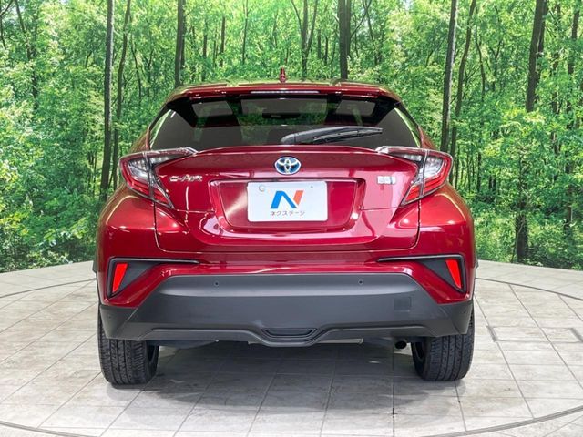 TOYOTA C-HR 2018 Image 31