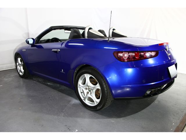 ALFAROMEO SPIDER 2009 Image 31