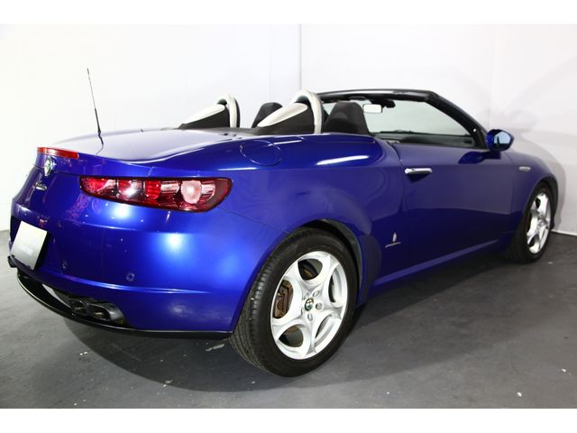 ALFAROMEO SPIDER 2009 Image 31