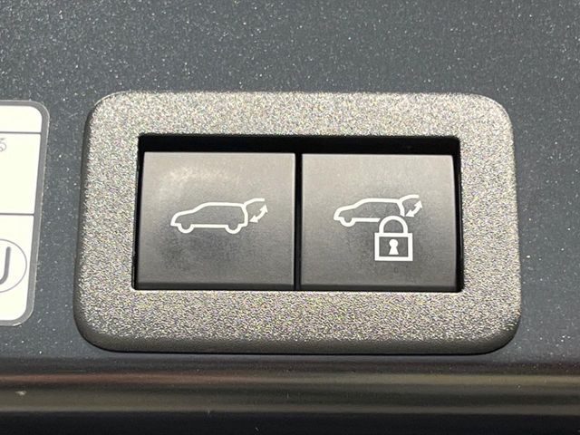 TOYOTA YARIS CROSS HYBRID 2022 Image 31