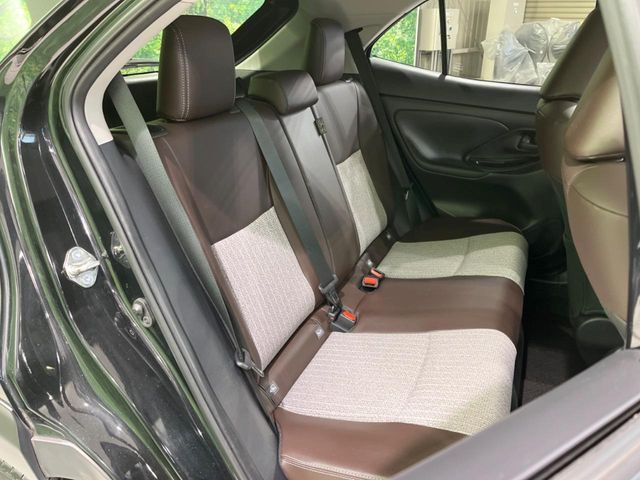 TOYOTA YARIS CROSS HYBRID 2022 Image 31