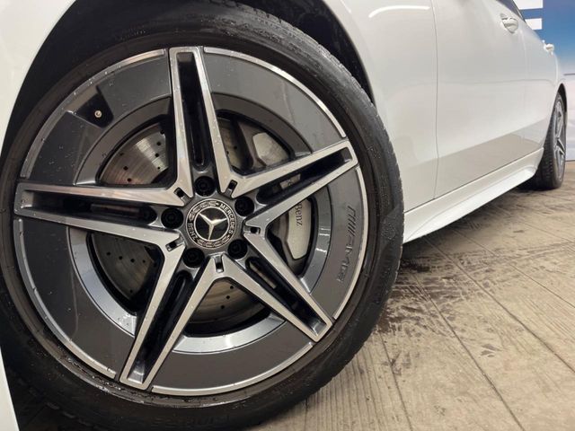 MERCEDES BENZ C CLAS 2023 Image 31