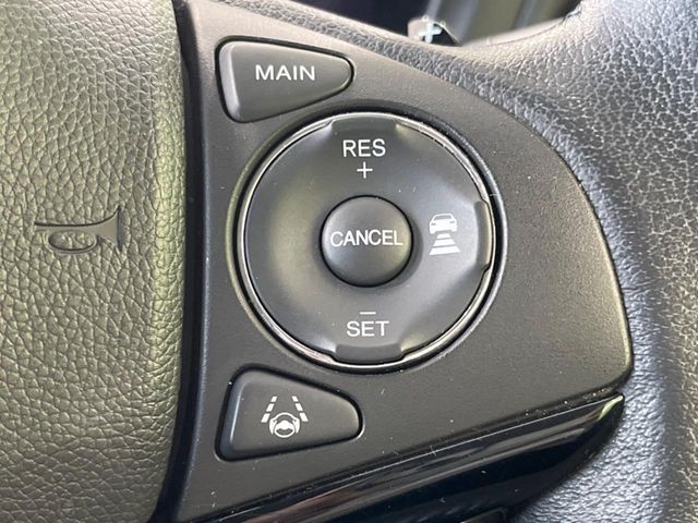 HONDA VEZEL HYBRID 2017 Image 31