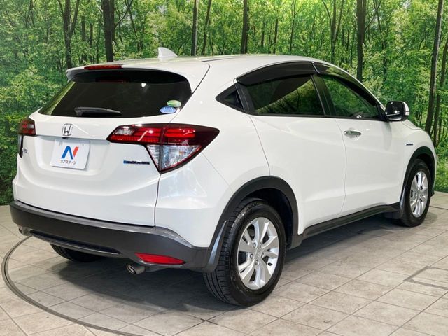 HONDA VEZEL HYBRID 2017 Image 31