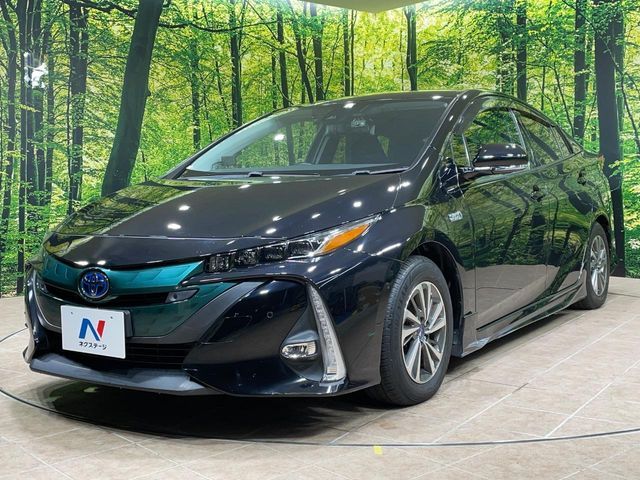 TOYOTA PRIUS PHV 2017 Image 31