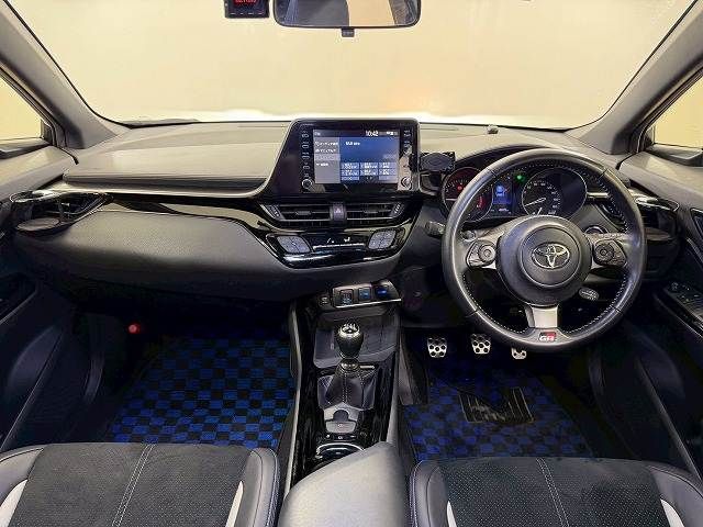 TOYOTA C-HR 2019 Image 31
