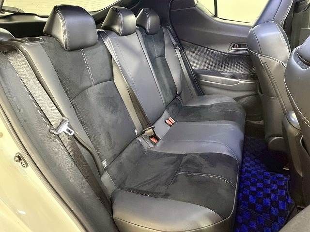 TOYOTA C-HR 2019 Image 31