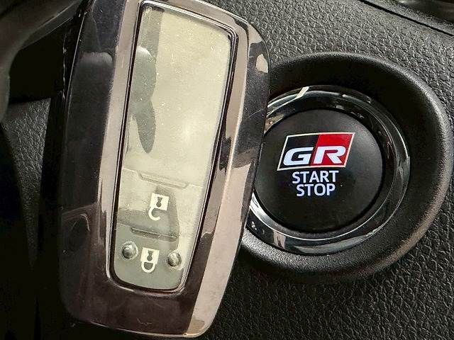 TOYOTA C-HR 2019 Image 31