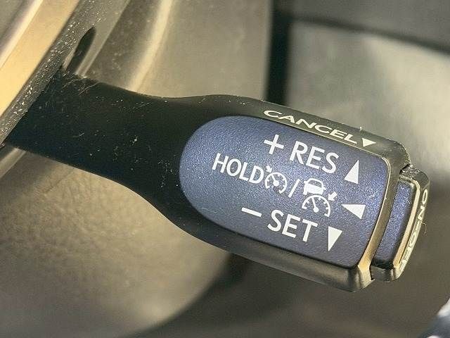 TOYOTA C-HR 2019 Image 31