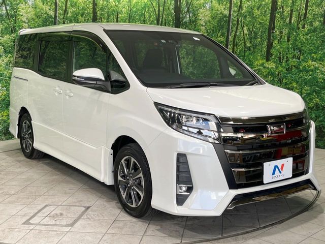 TOYOTA NOAH 2017 Image 31