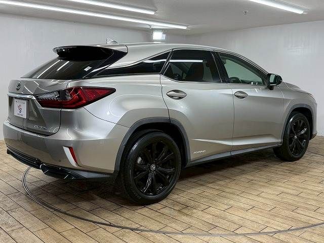 TOYOTA LEXUS RX450H 2WD 2018 Image 31