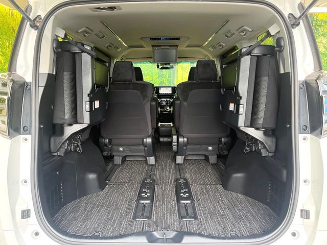 TOYOTA VELLFIRE 2019 Image 31