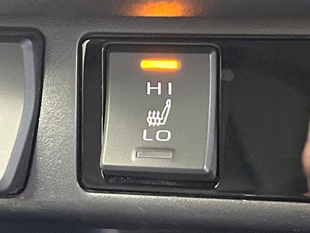 TOYOTA RAV4 HYBRID 4WD 2020 Image 31