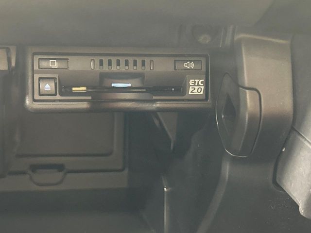 TOYOTA LEXUS UX250H 2019 Image 31