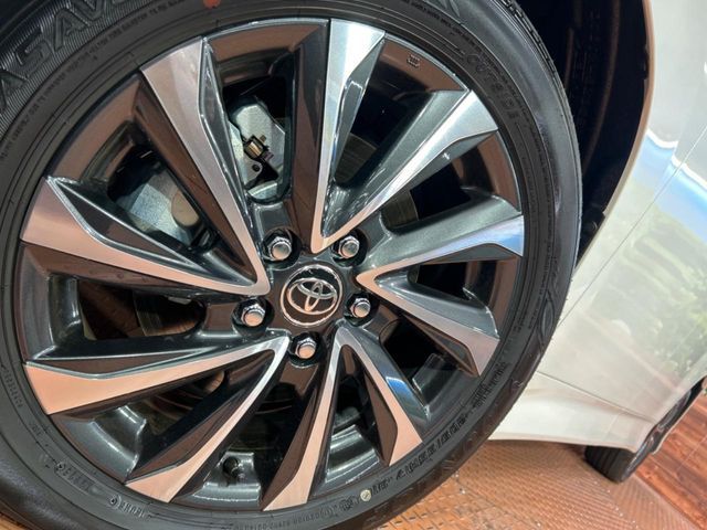 TOYOTA VOXY HYBRID 2025 Image 31