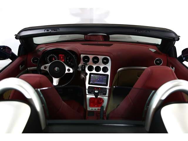 ALFAROMEO SPIDER 2007 Image 31