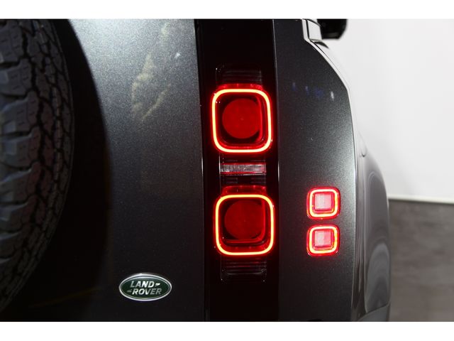 ROVER DEFENDER 2023 Image 31