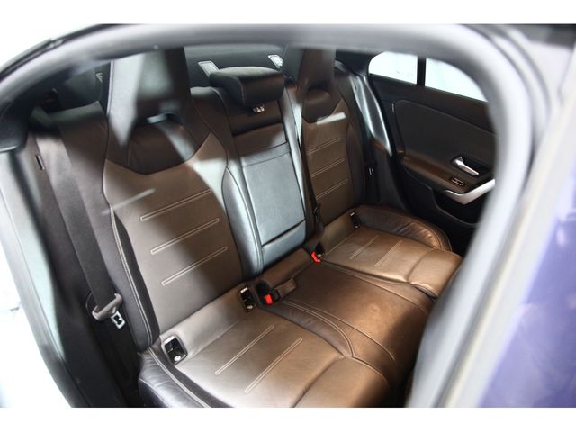 MERCEDES BENZ CLA CL 2019 Image 31