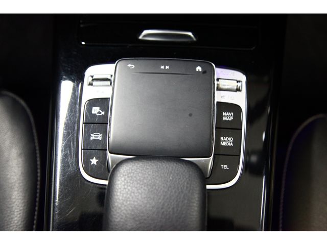 MERCEDES BENZ CLA CL 2019 Image 31