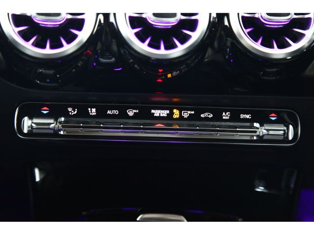 MERCEDES BENZ CLA CL 2019 Image 31