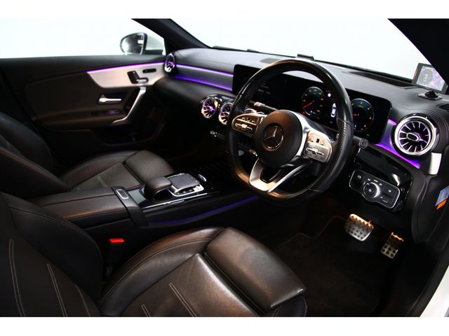 MERCEDES BENZ CLA CL 2019 Image 31