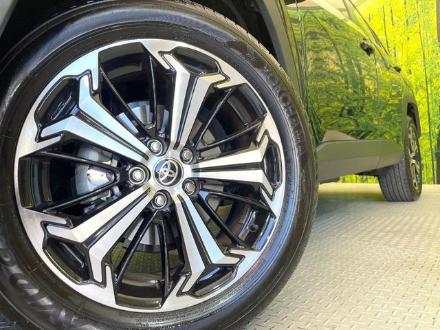 TOYOTA RAV4 HYBRID 4WD 2023 Image 31